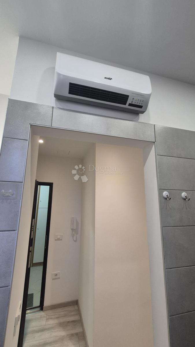 Appartamento con due camere da letto nel centro di Pola, superficie 72,83 m2 