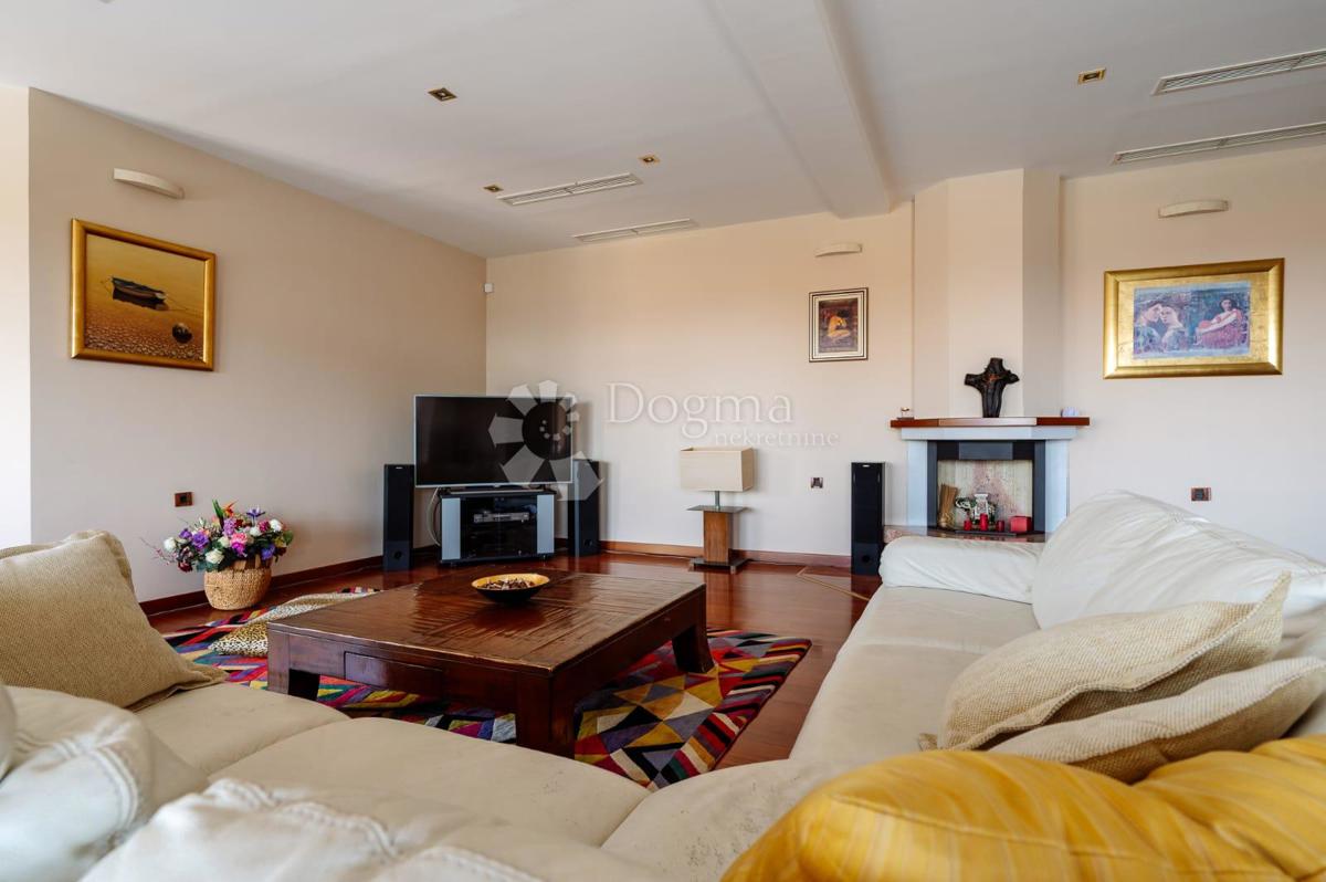 Casa Kožino, Zadar - Okolica, 880m2