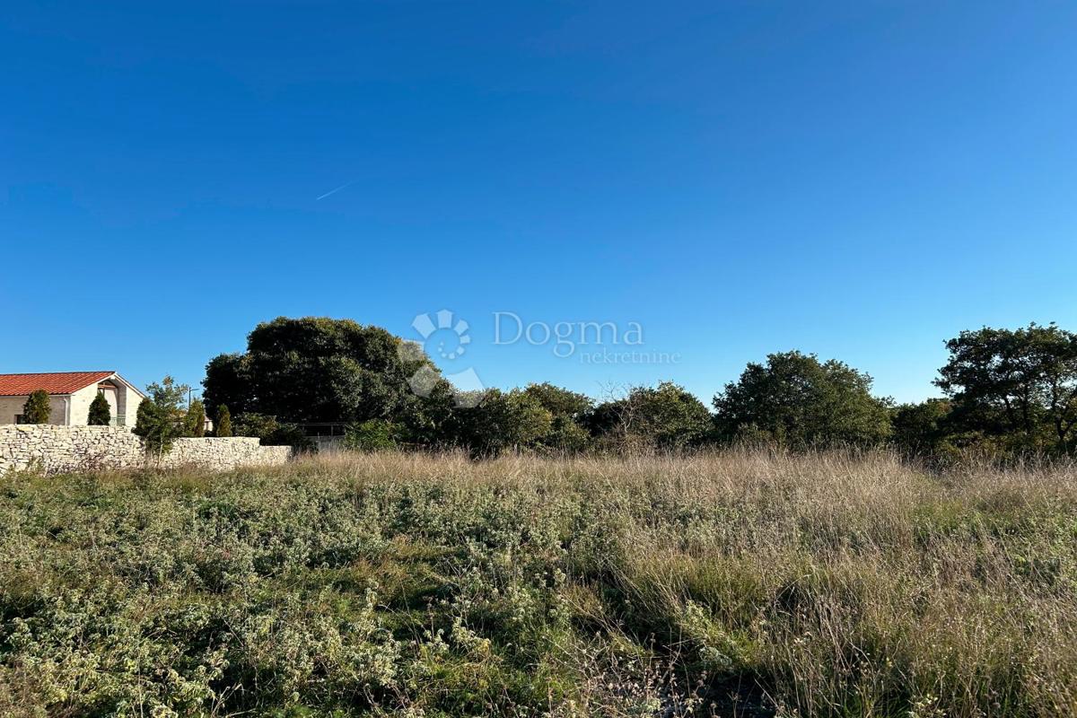 Terreno edificabile Bale, 1.235m2