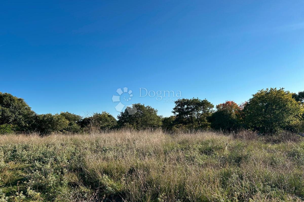 Terreno edificabile Bale, 1.235m2