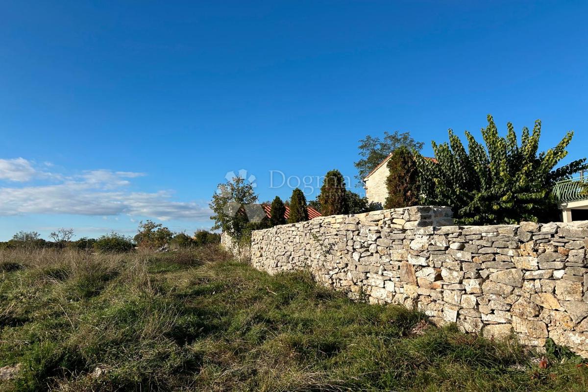 Terreno edificabile Bale, 1.235m2