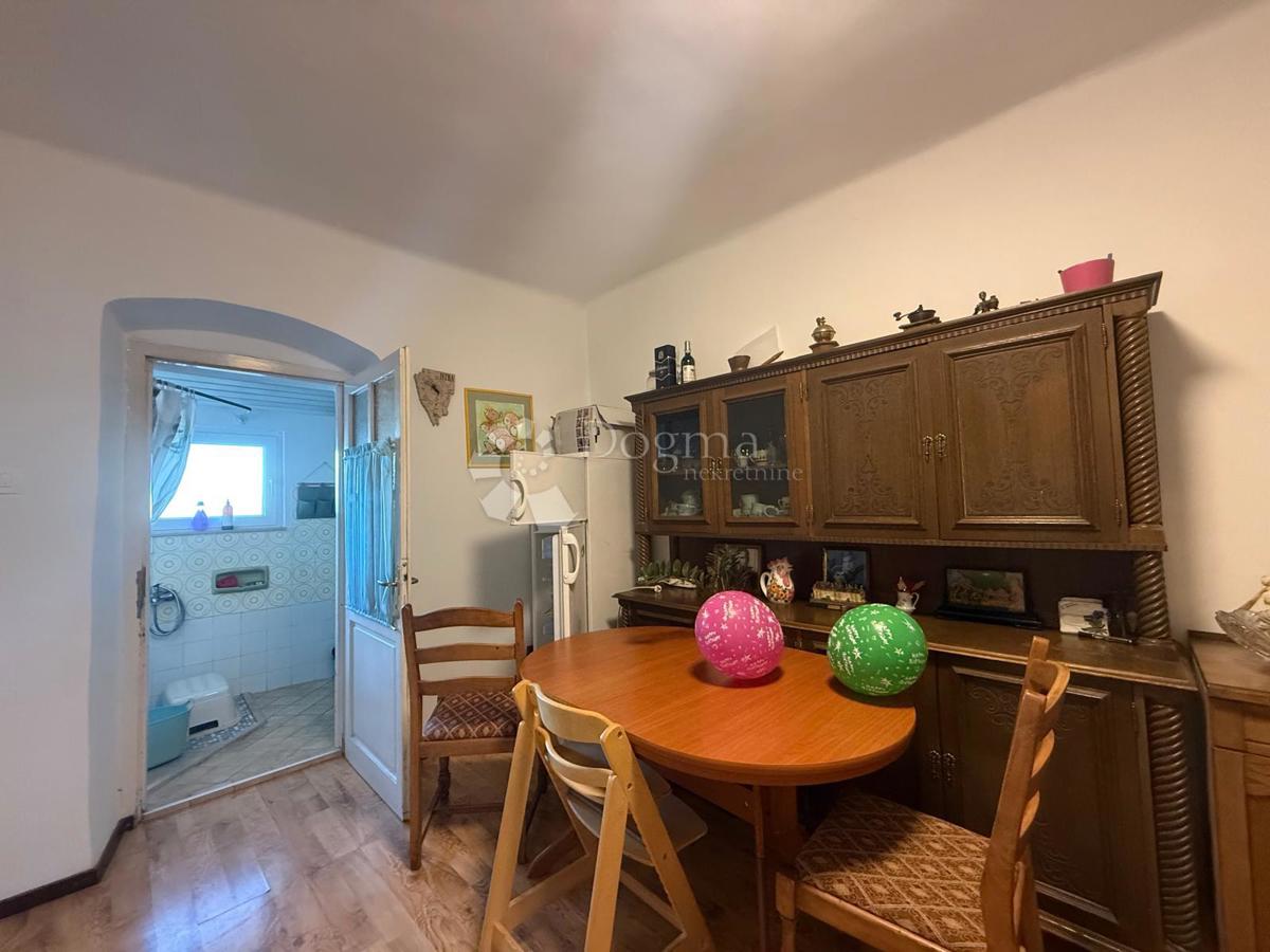 Casa indipendente con 2 appartamenti separati - VERUDA, PULA