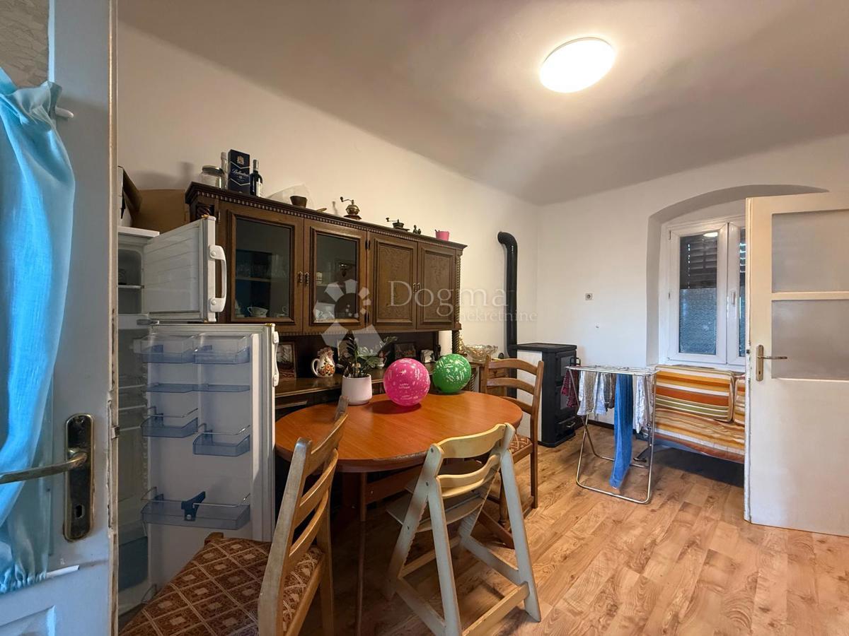 Casa indipendente con 2 appartamenti separati - VERUDA, PULA