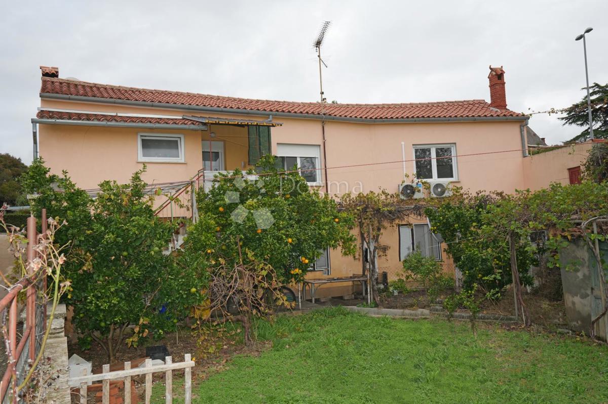 Casa indipendente con 2 appartamenti separati - VERUDA, PULA