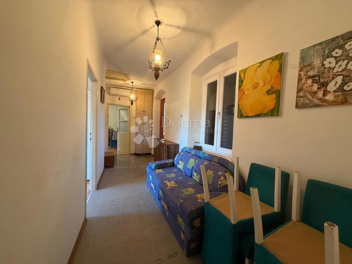 Casa indipendente con 2 appartamenti separati - VERUDA, PULA