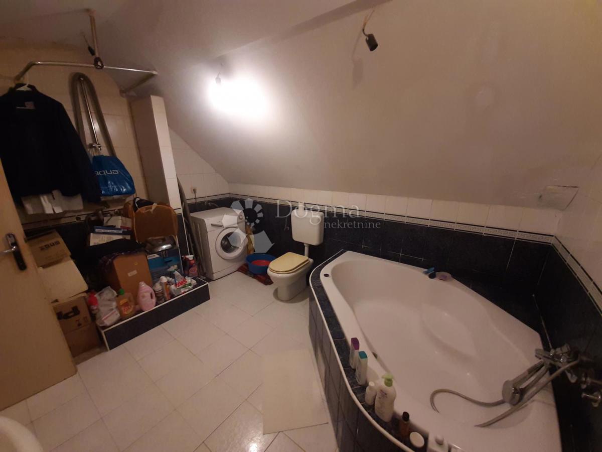 Allogio Remete, Maksimir, 64,39m2