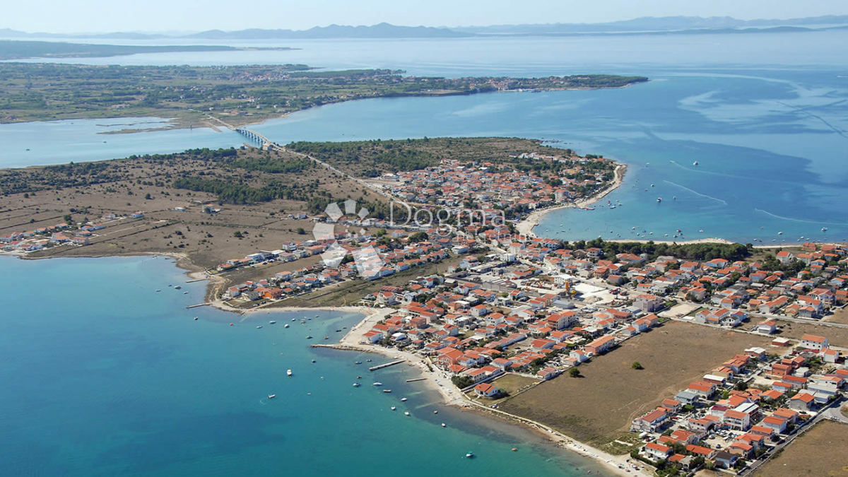 Terreno edificabile Privlaka, 660m2