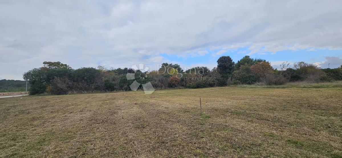 Terreno edificabile Štinjan, Pula, 601m2