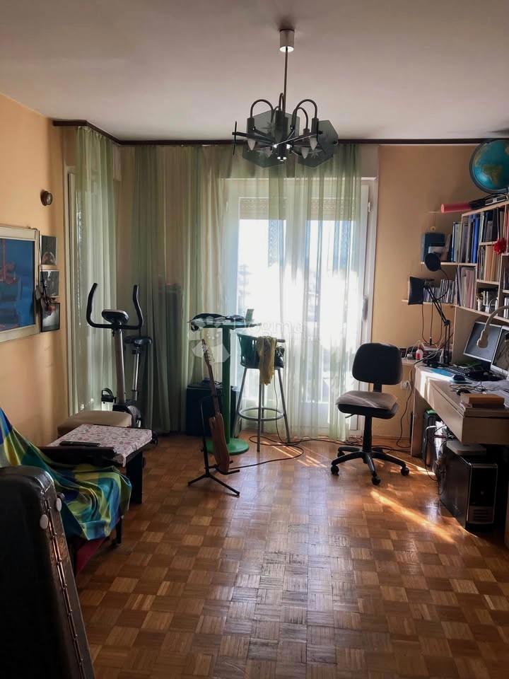 Appartamento a Zara 60m2, ampio balcone