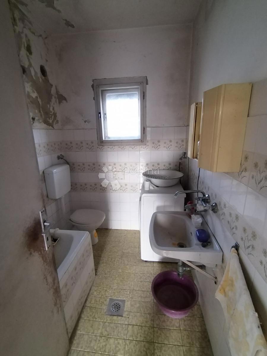 Casa Poljanski Lug, Vrbovec, 69m2