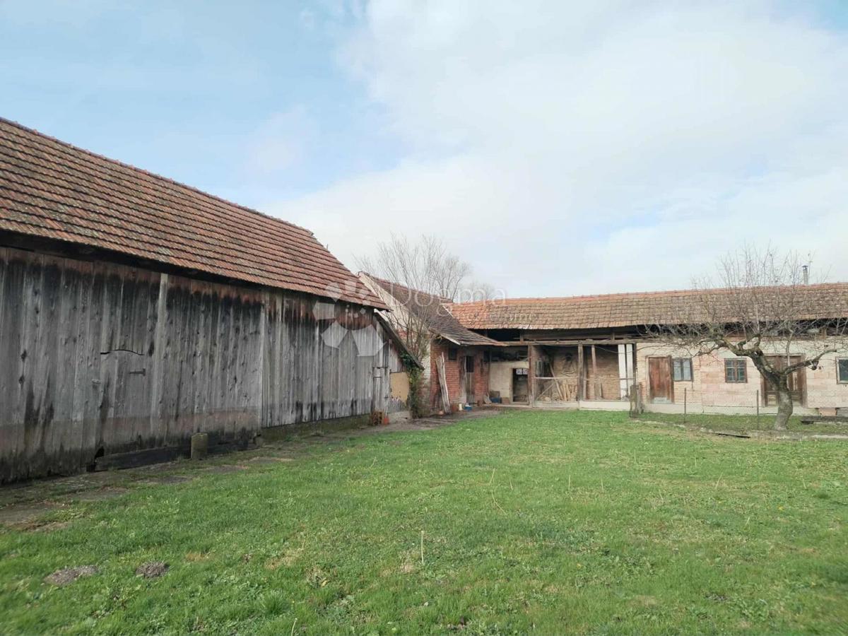 Casa Poljanski Lug, Vrbovec, 69m2