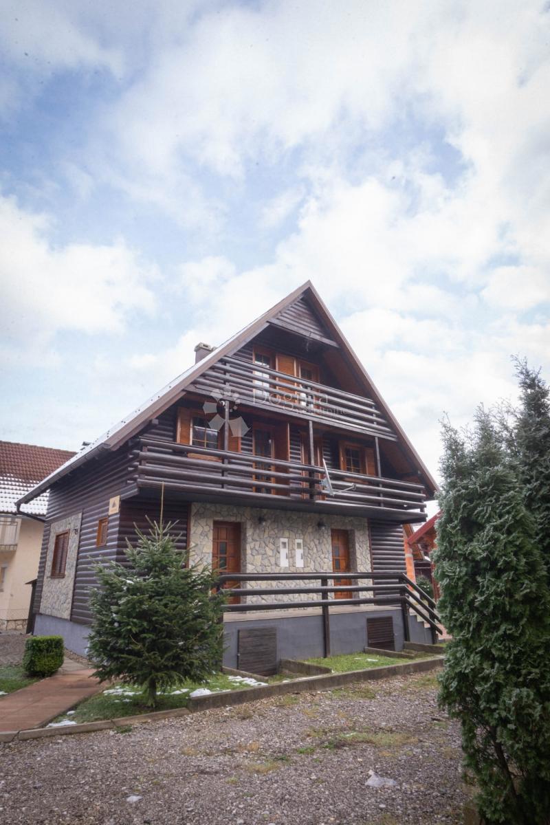 Casa Jasenak, Ogulin, Vrelo, 152m2