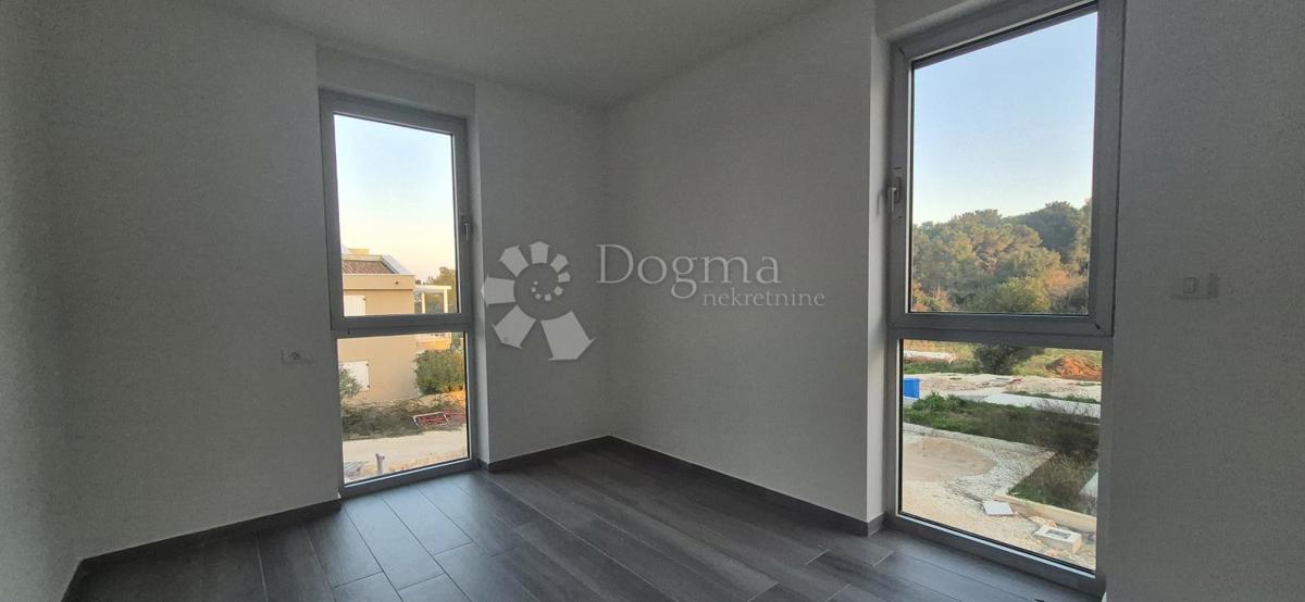 Appartamento con due camere da letto in un nuovo edificio a 1 km dal mare, superficie 54,47 m2