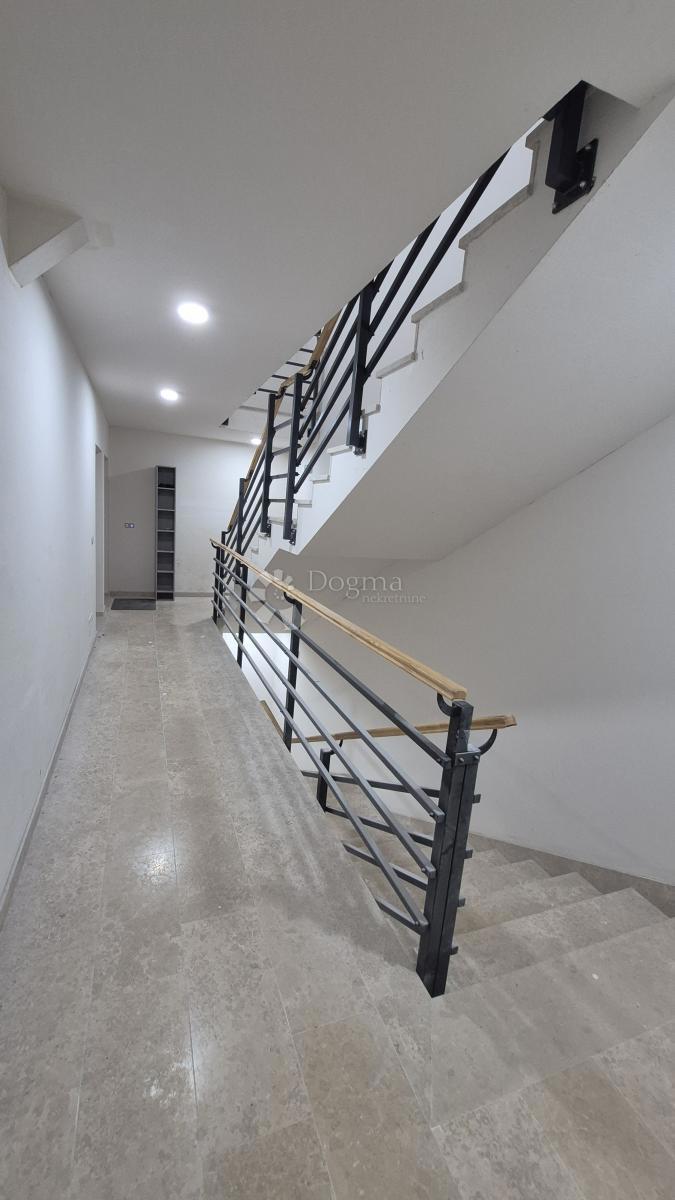 Appartamento con due camere da letto in un nuovo edificio a 1 km dal mare, superficie 54,47 m2