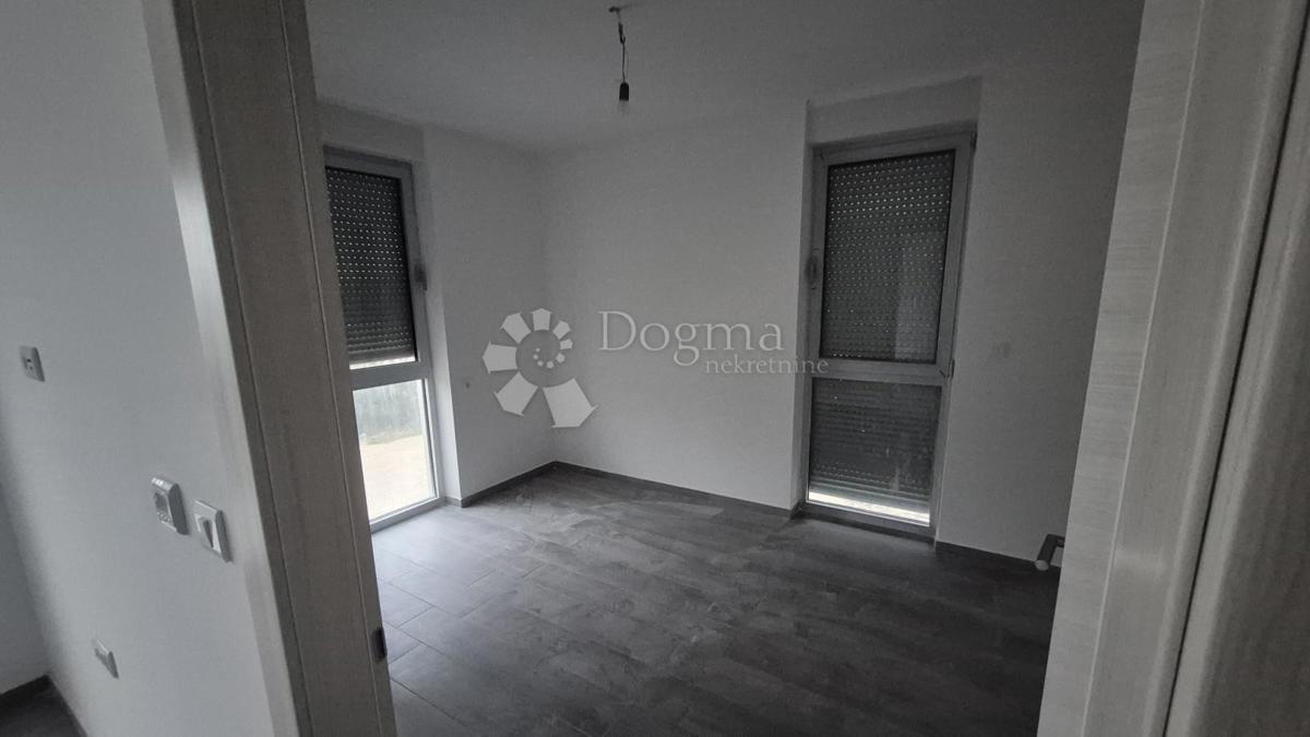 Appartamento con due camere da letto in un nuovo edificio a 1 km dal mare, superficie 54,47 m2