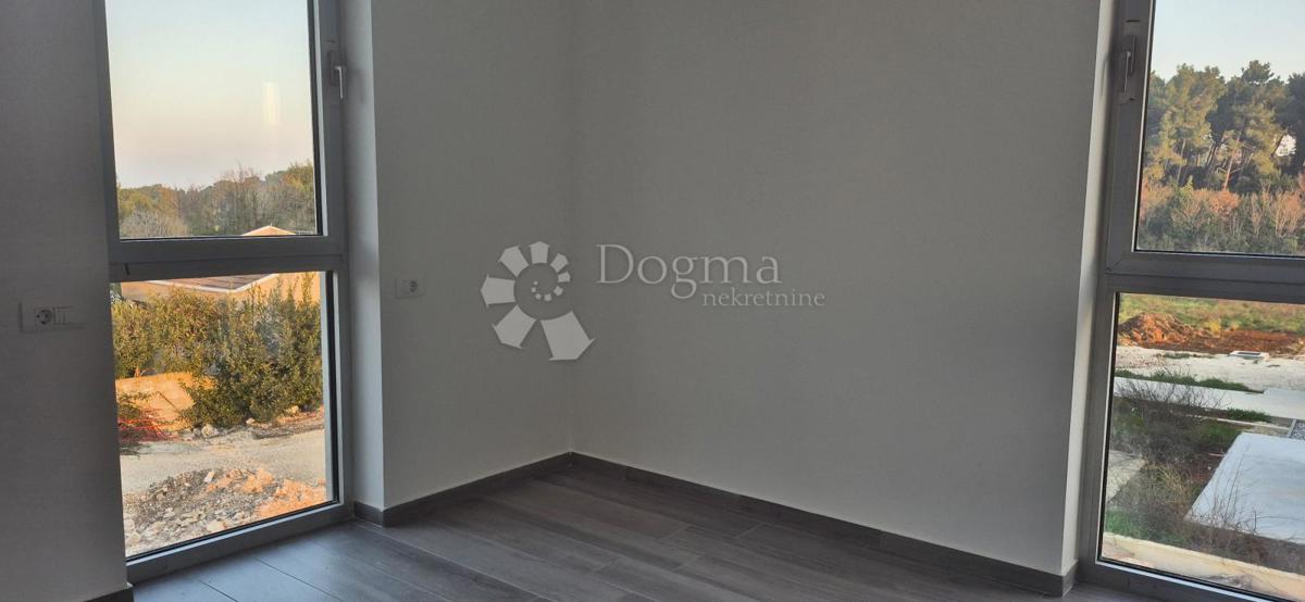 Appartamento con due camere da letto in un nuovo edificio a 1 km dal mare, superficie 54,47 m2