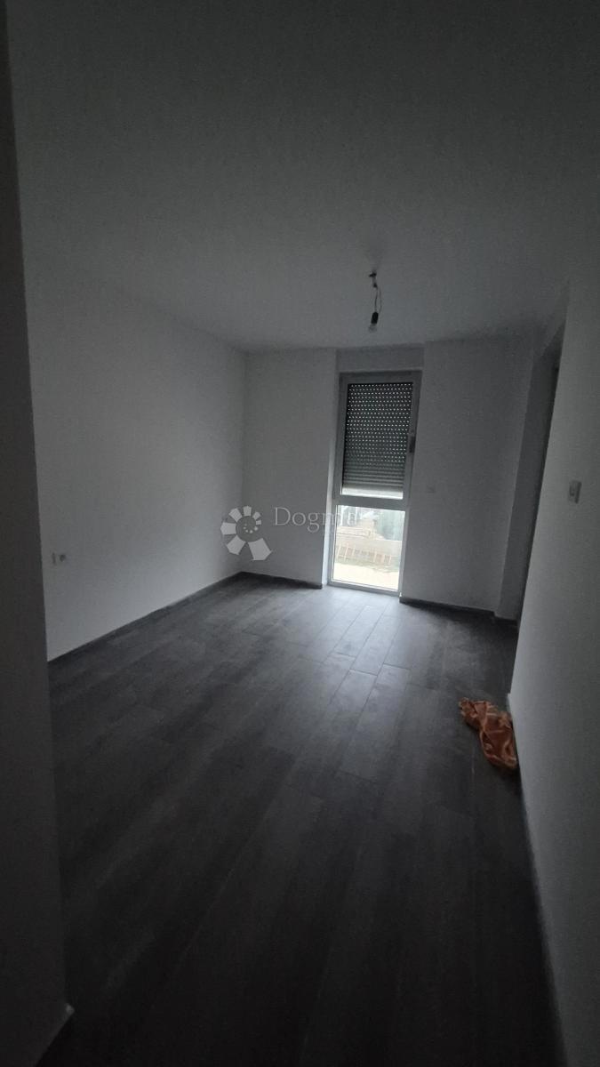 Appartamento con due camere da letto in un nuovo edificio a 1 km dal mare, superficie 54,47 m2