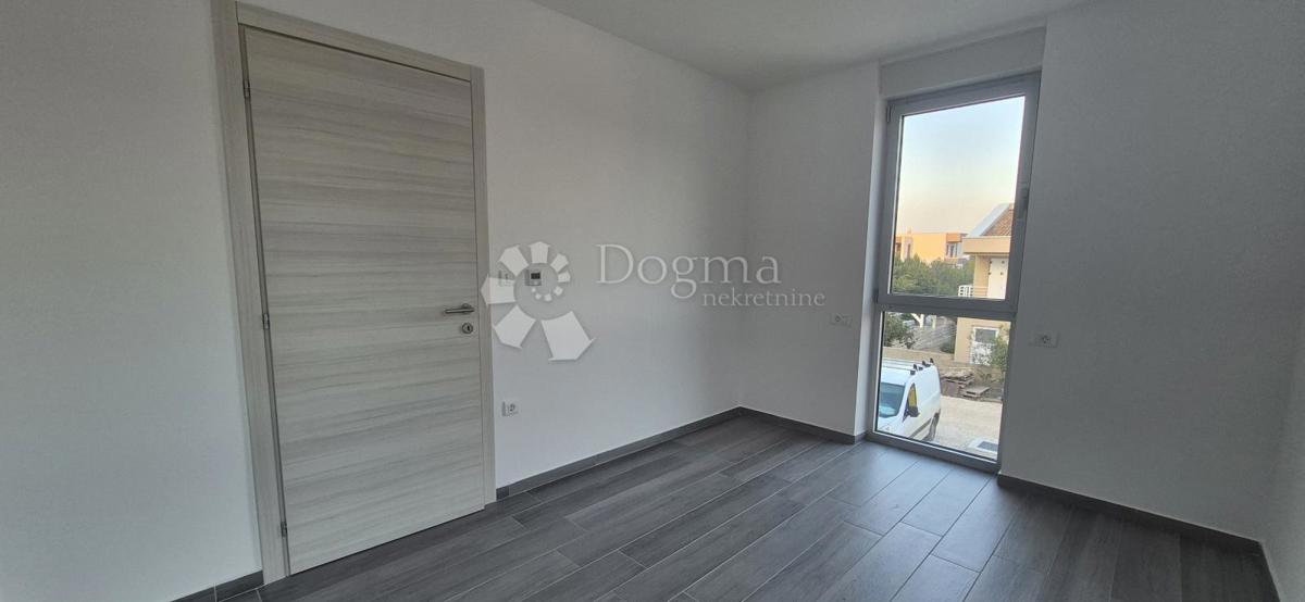 Appartamento con due camere da letto in un nuovo edificio a 1 km dal mare, superficie 54,47 m2