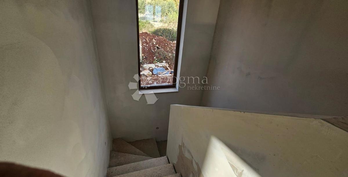 Casa Kaštelir, Kaštelir-Labinci, 190m2