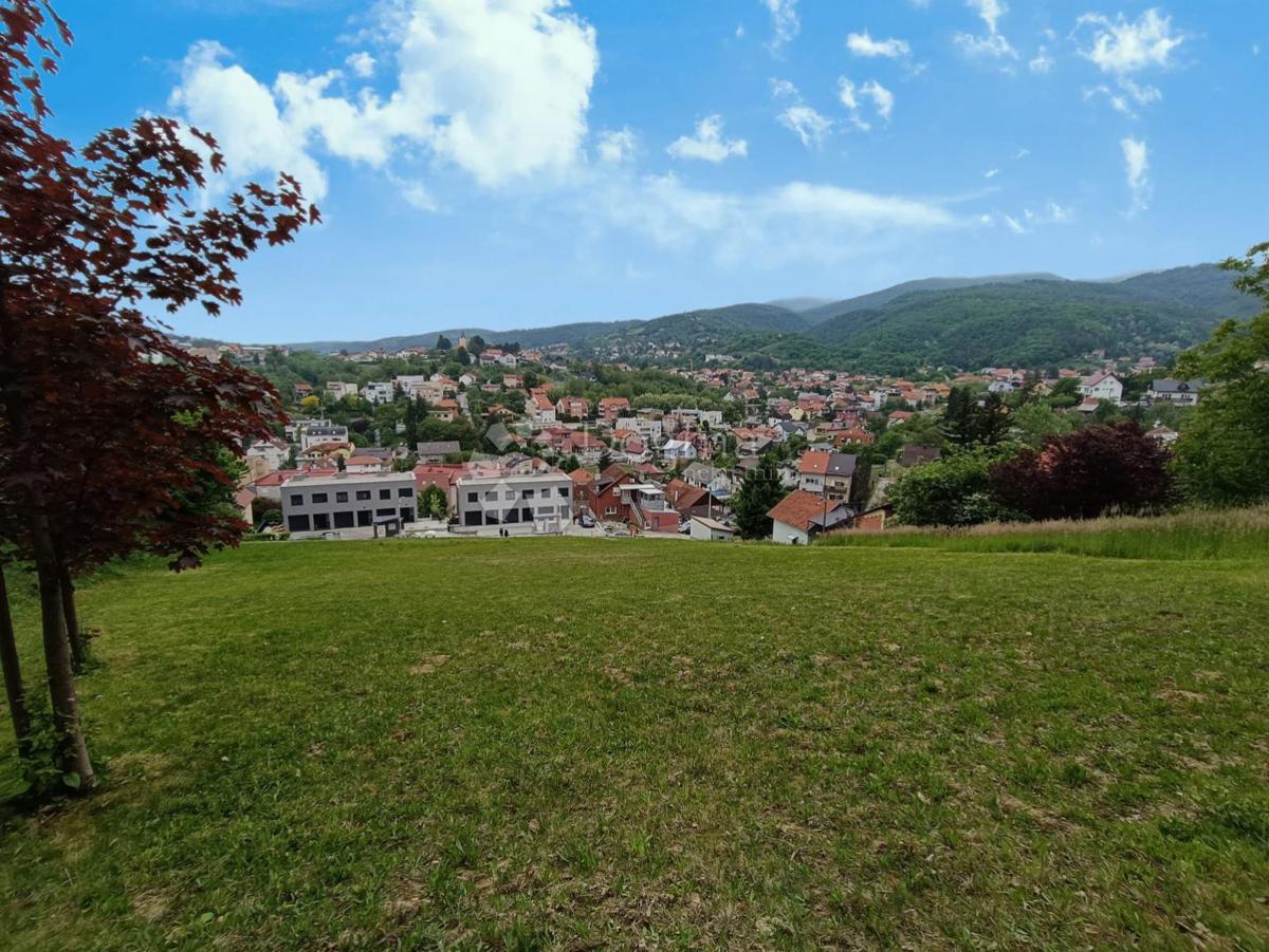 Terreno edificabile Gračani, Podsljeme, 2.012m2