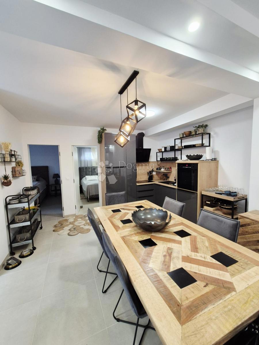 Allogio Mastrinka, Trogir - Okolica, 65m2