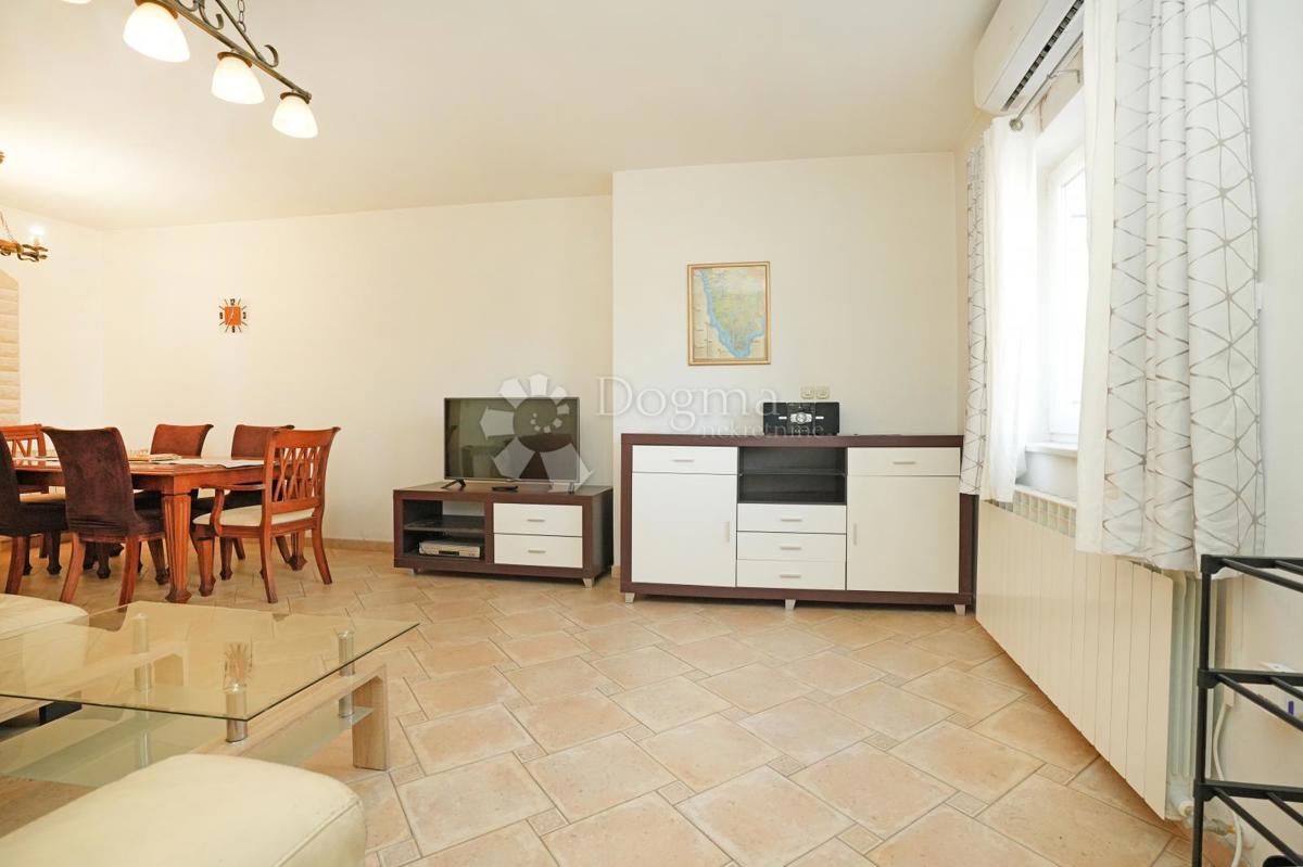 Allogio Štinjan, Pula, 70,02m2