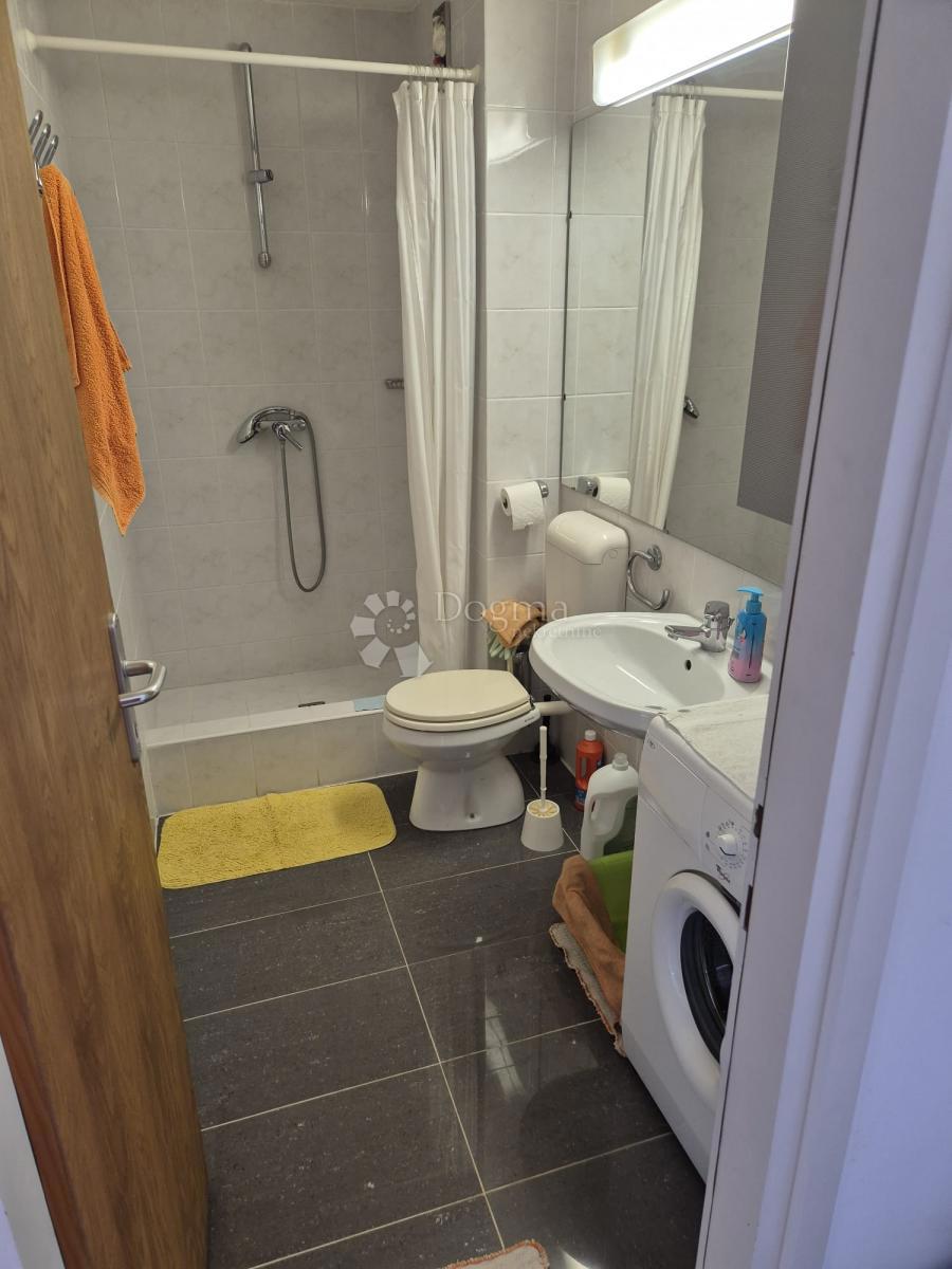 Allogio Zambratija, Umag, 56,48m2