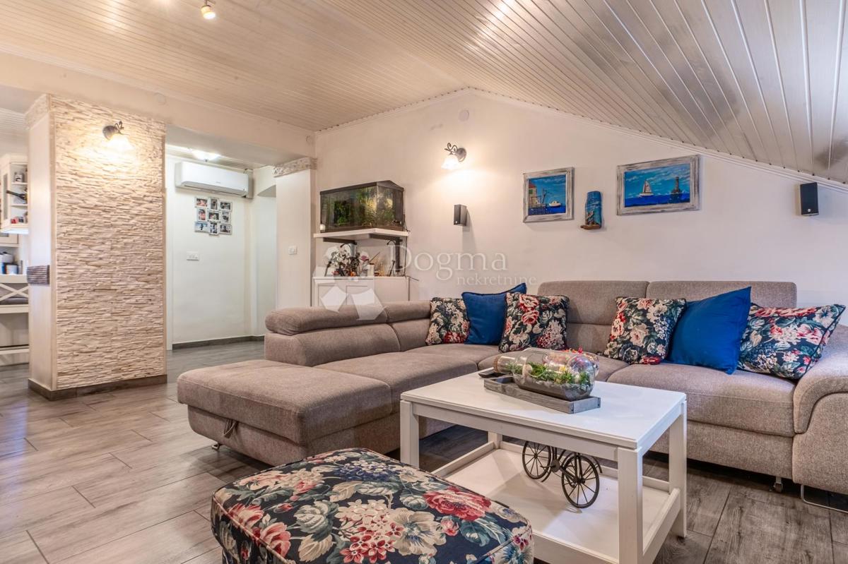 Allogio Belveder, Rijeka, 83m2