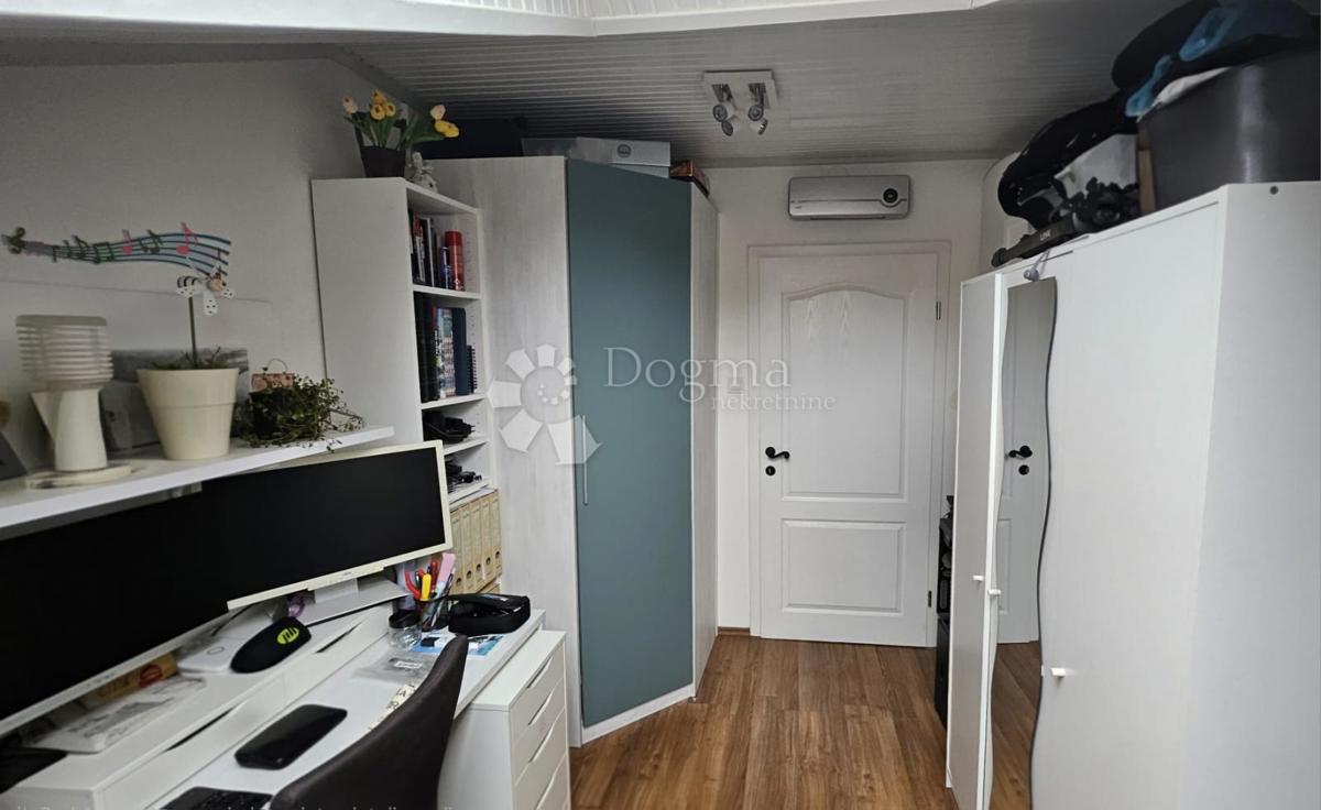 Allogio Belveder, Rijeka, 83m2