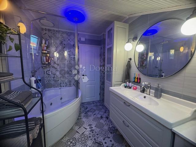 Allogio Belveder, Rijeka, 83m2