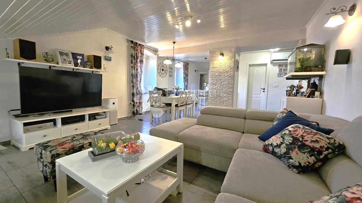 Allogio Belveder, Rijeka, 83m2