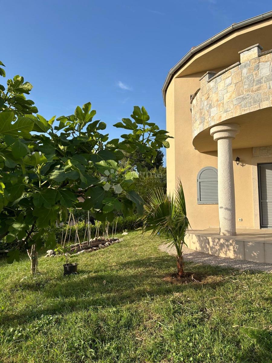 Casa Biograd na Moru, 216m2