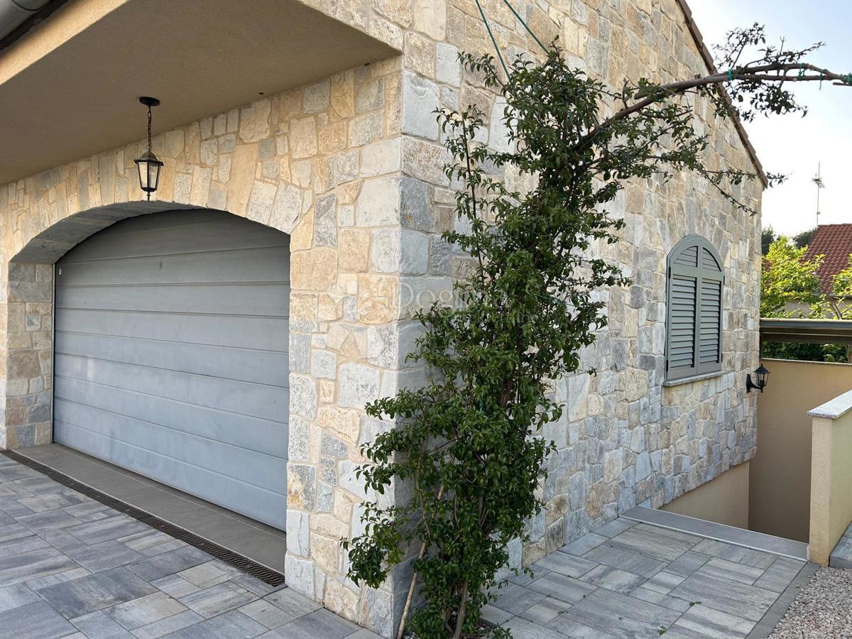 Casa Biograd na Moru, 216m2