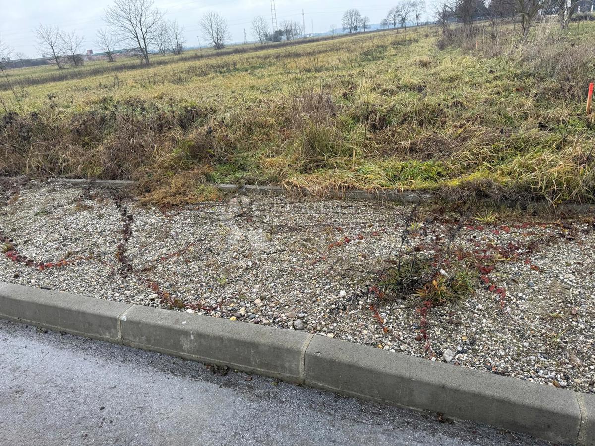 Terreno edificabile Centar, Varaždin, 1.049m2