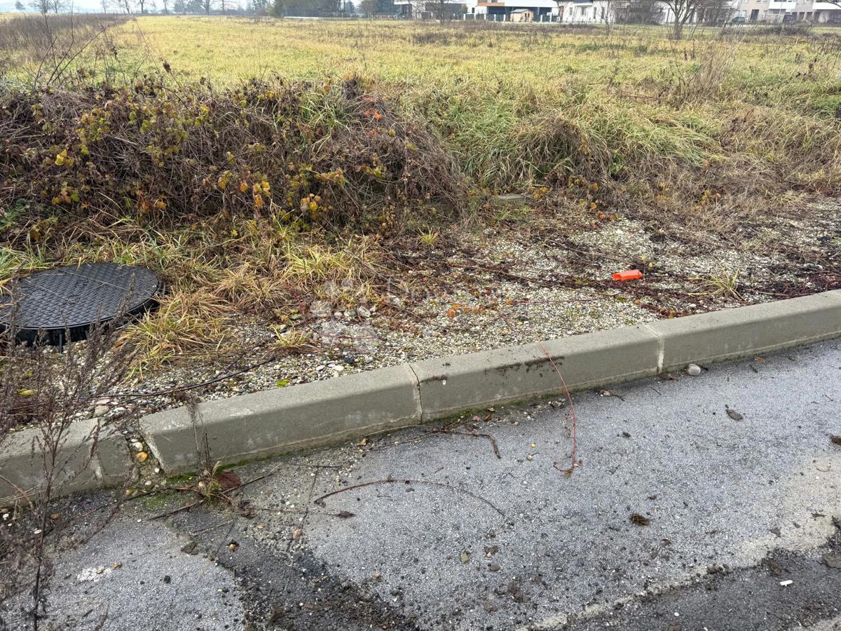 Terreno edificabile Centar, Varaždin, 1.049m2