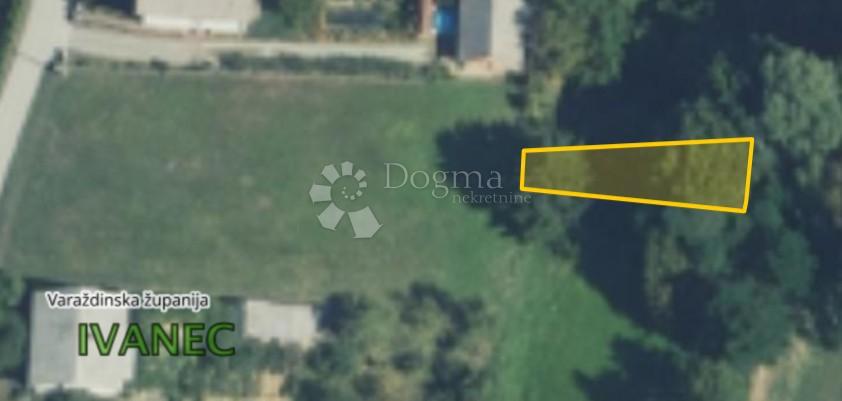 Terreno edificabile Ivanec, 1.656m2
