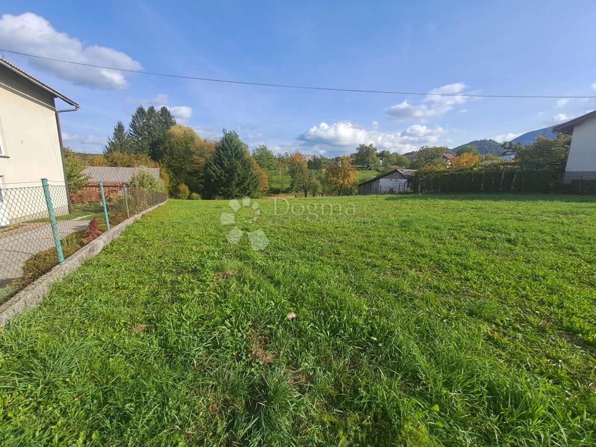 Terreno edificabile Ivanec, 1.656m2