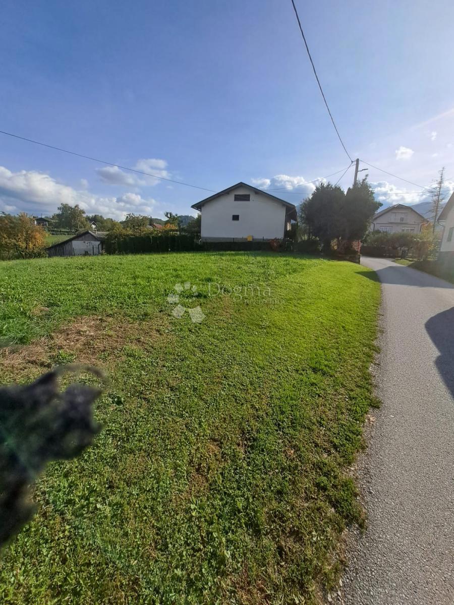 Terreno edificabile Ivanec, 1.656m2