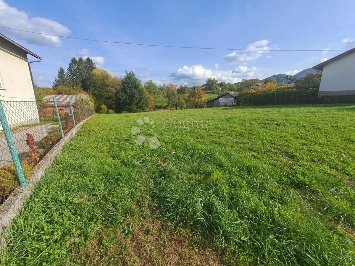Terreno edificabile Ivanec, 1.656m2