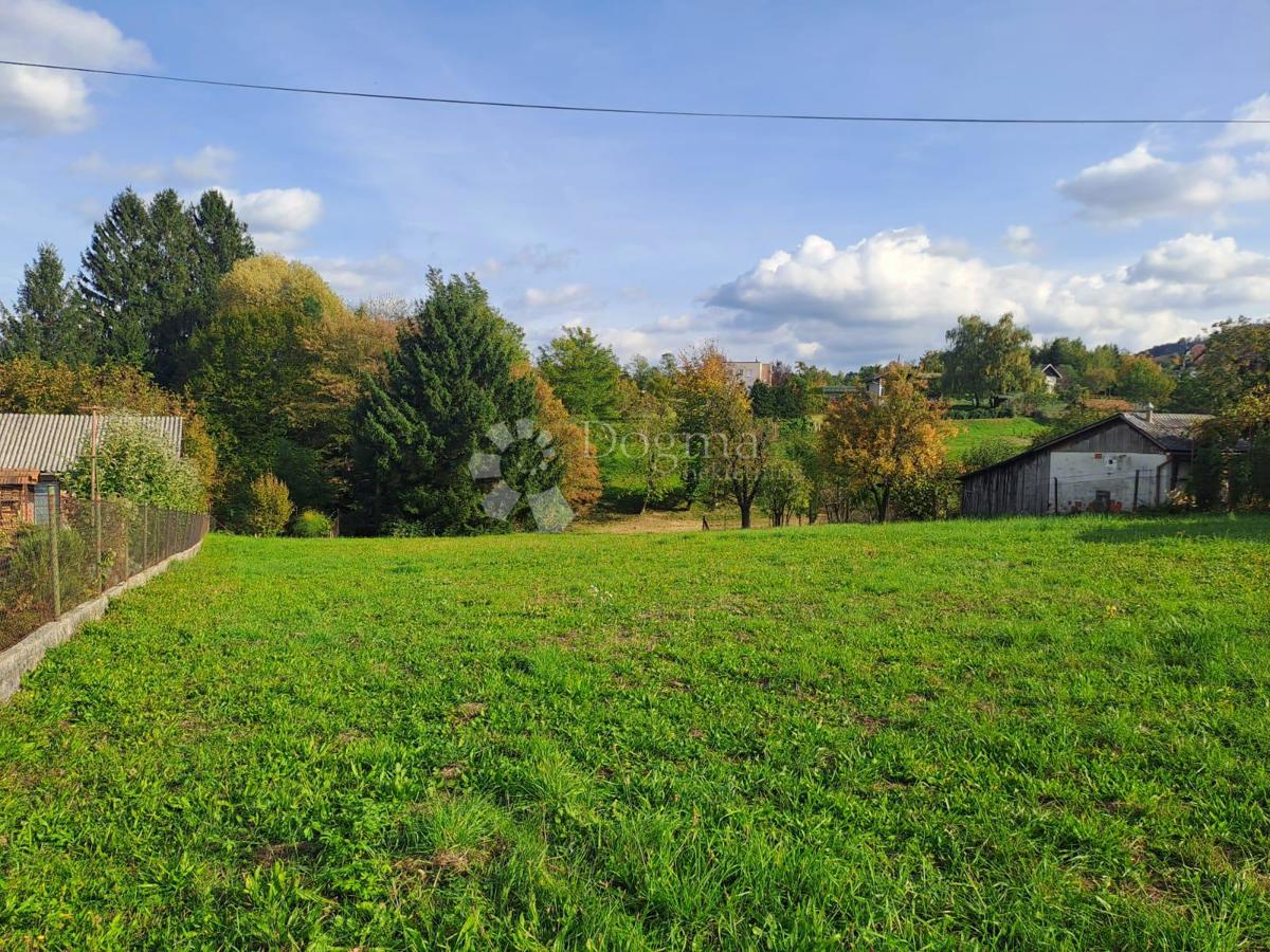 Terreno edificabile Ivanec, 1.656m2