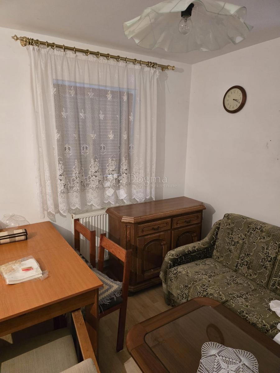 Casa Opatovac, Lovas, 148m2