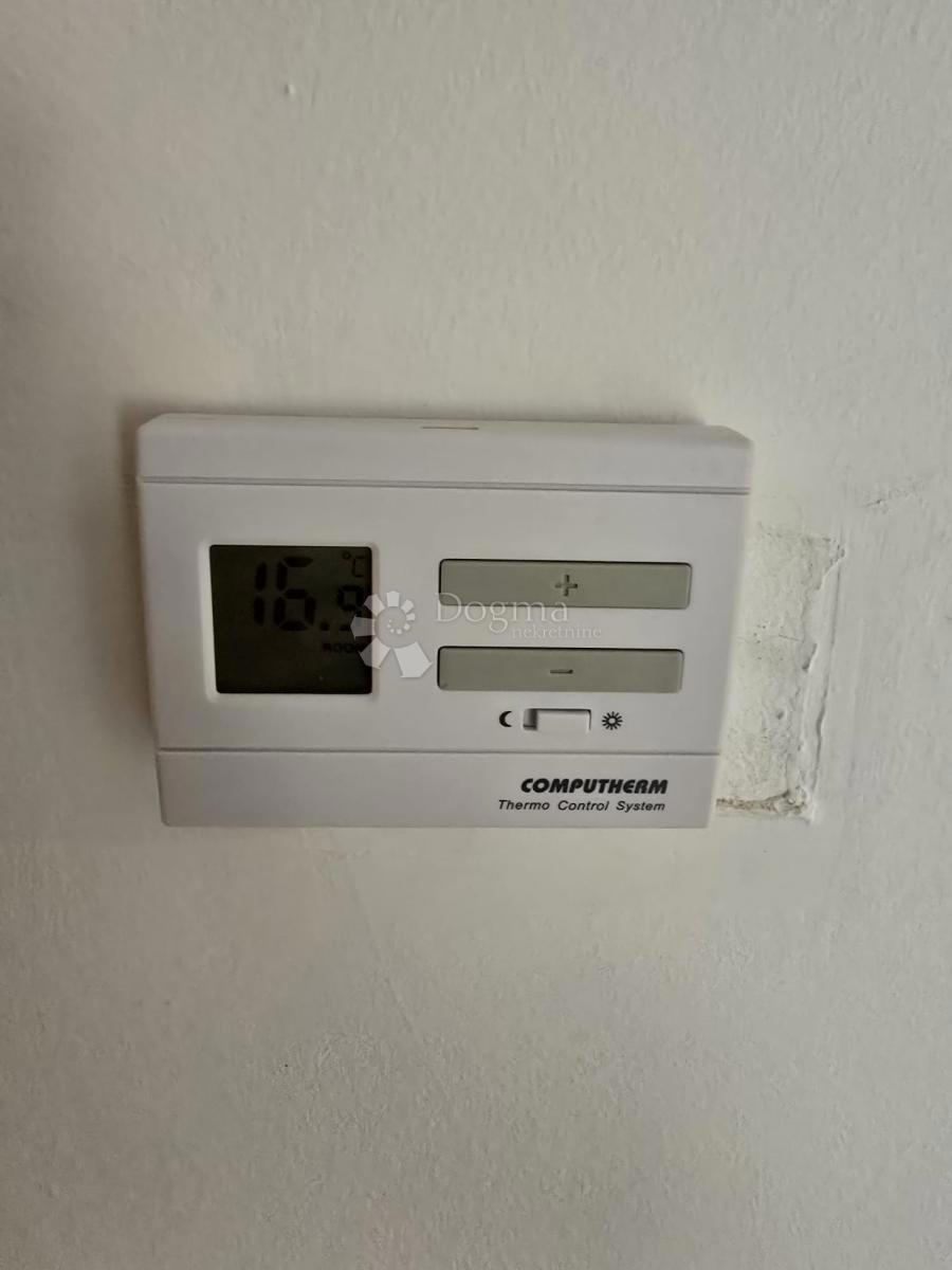 Casa Opatovac, Lovas, 148m2