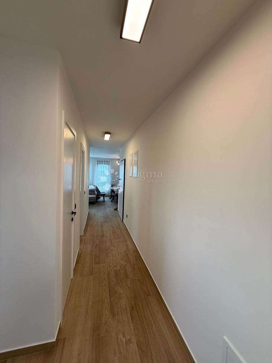 Appartamento Petrčane, Zadar - Okolica, 180m2