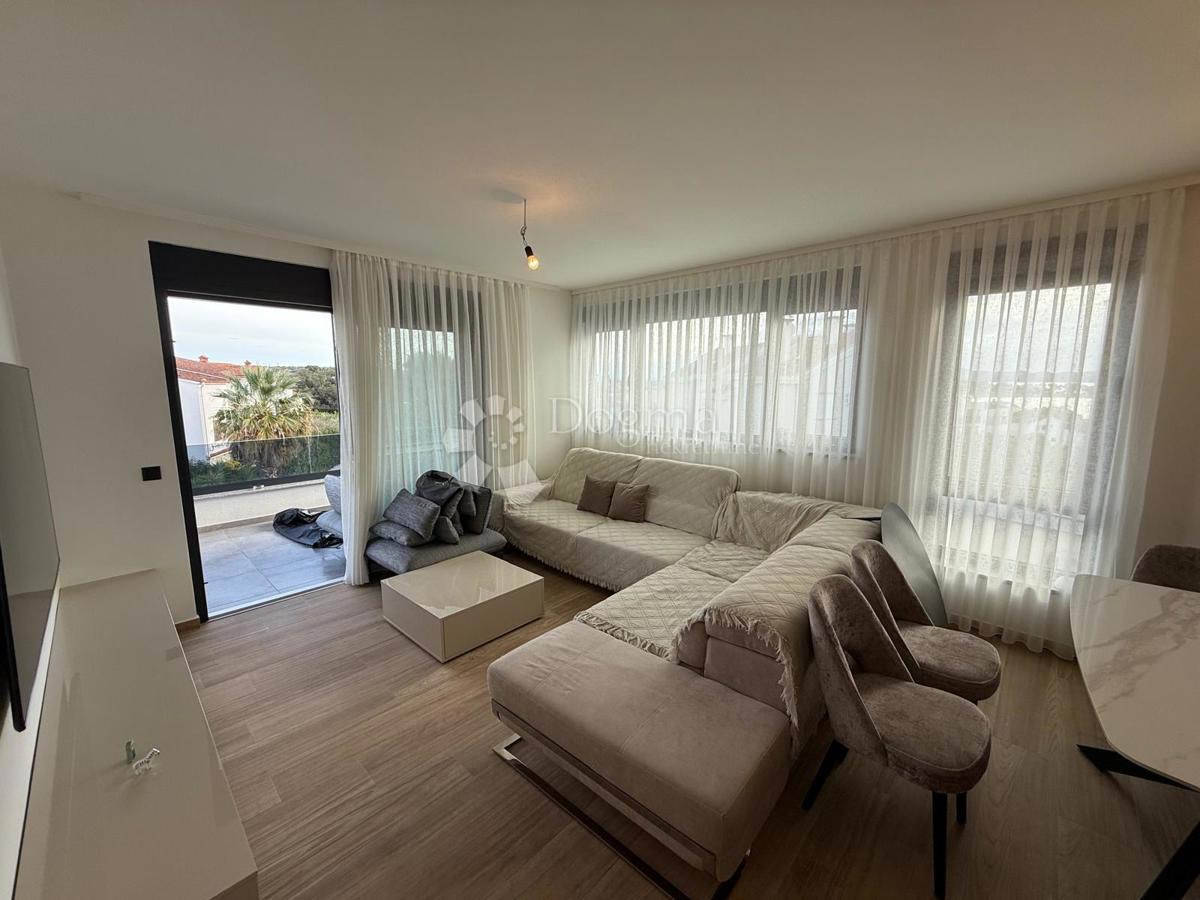 Appartamento Petrčane, Zadar - Okolica, 180m2