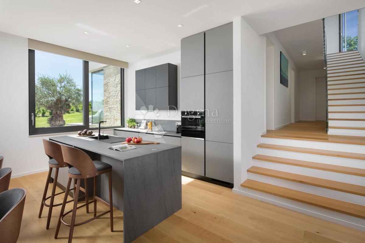 Casa Novigrad, 255m2