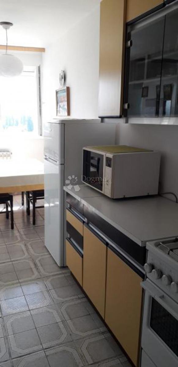 Allogio Srednjaci, Trešnjevka - Jug, 64,64m2