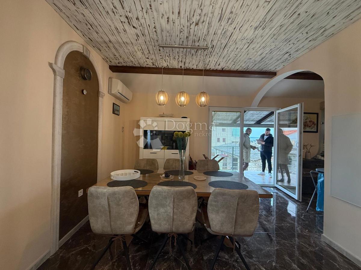 Allogio Fažana, 90m2