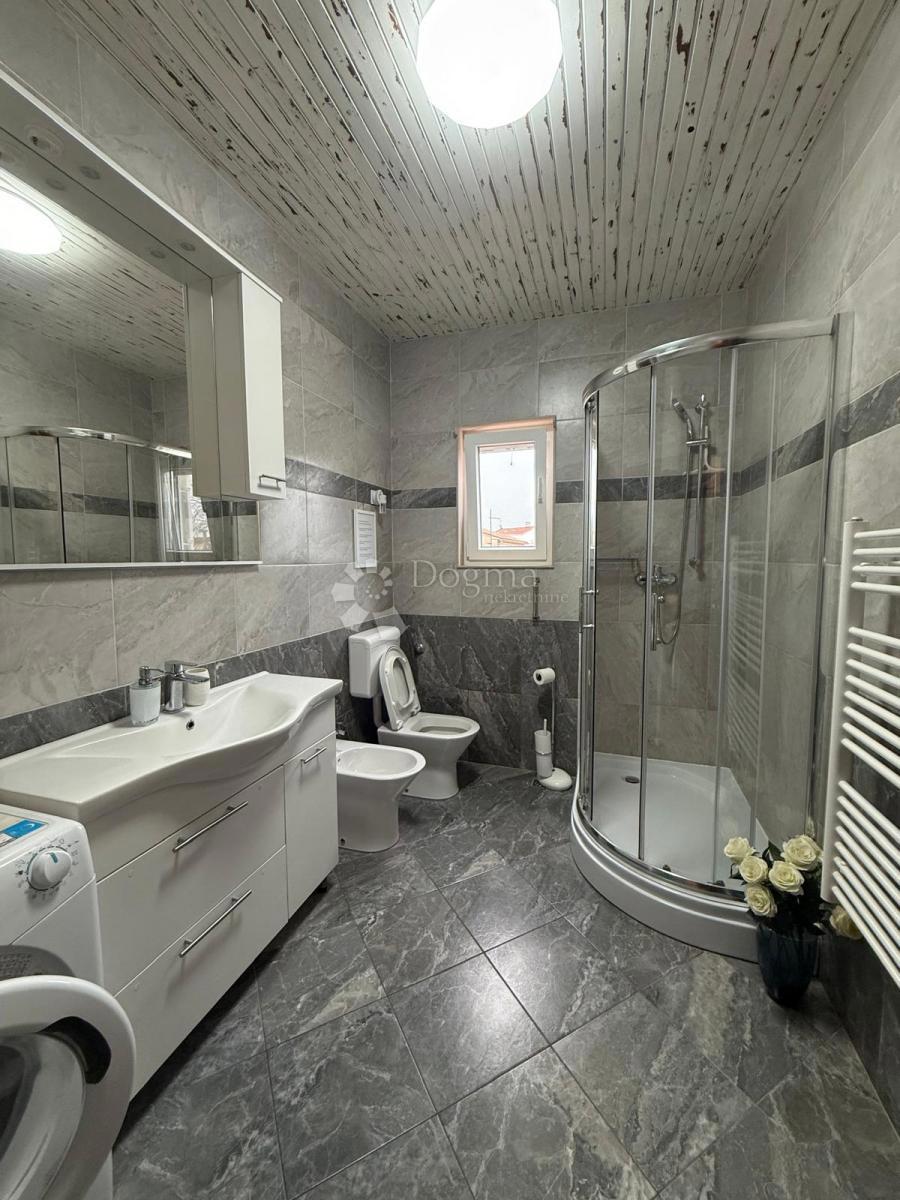 Allogio Fažana, 90m2