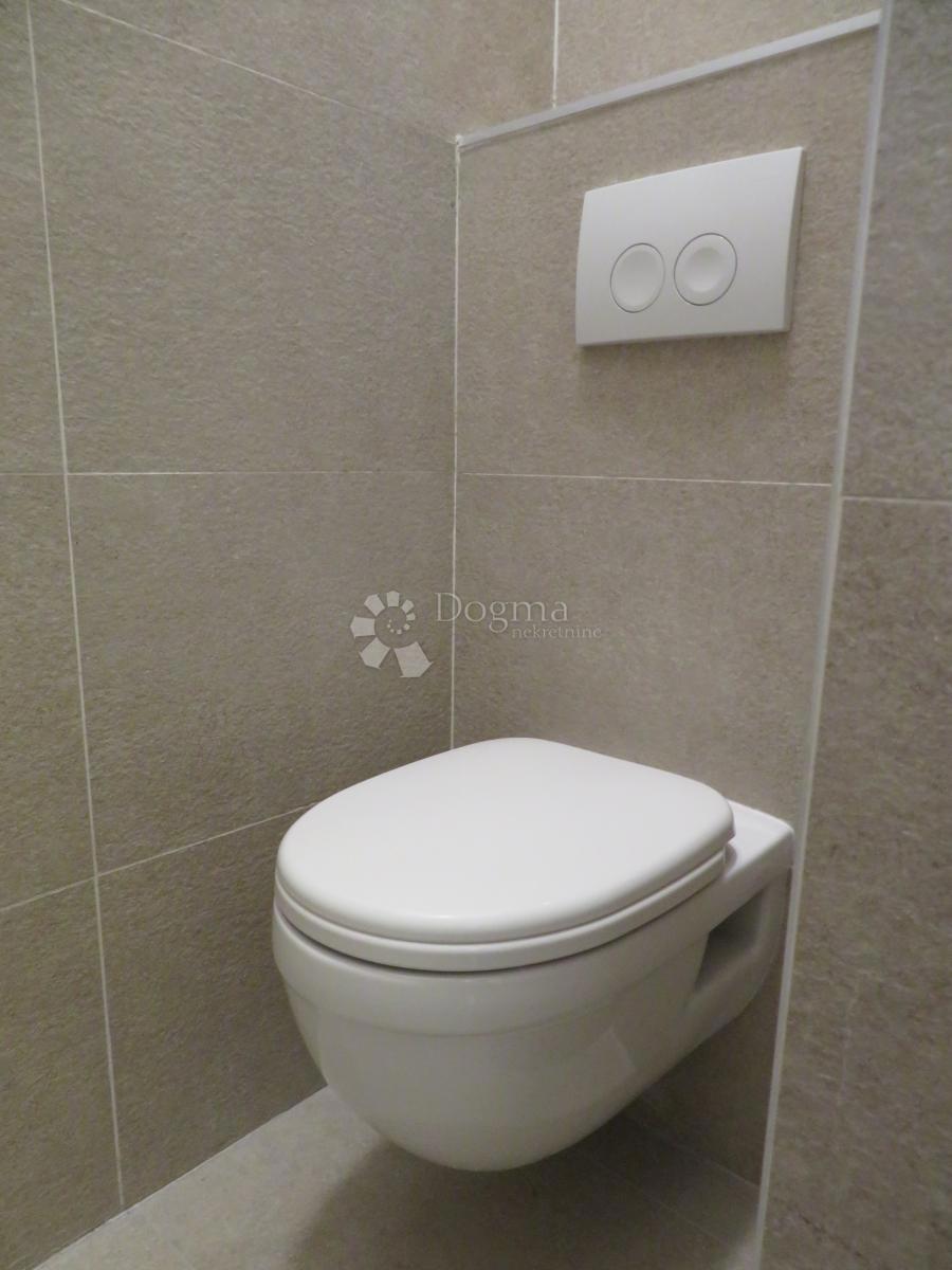 Locale commerciale Vrbani, Trešnjevka - Jug, 119,60m2