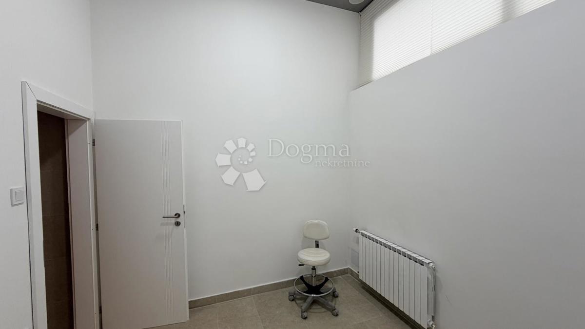 Locale commerciale Vrbani, Trešnjevka - Jug, 119,60m2